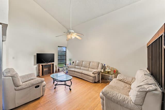 3528 NW 73RD Way, Coral Springs FL 33065 - Coral Springs, FL - Photo 5