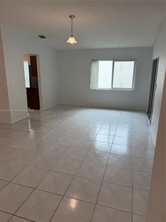 33 Bentwater Cir, Boynton Beach FL 33426 - Boynton Beach, FL - Photo 5