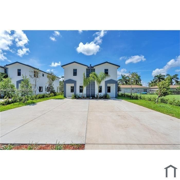 1231-1233 NW 9 Avenue, Florida City FL 33034 - Florida City, FL - Photo 1