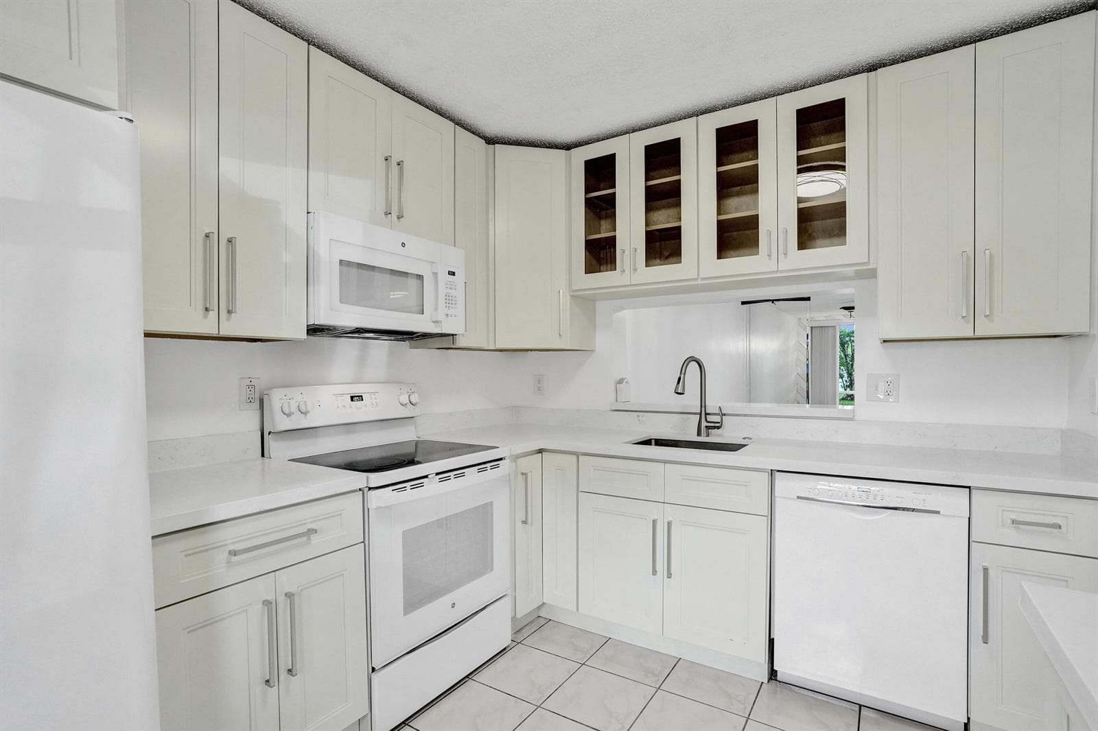 3081 HOLIDAY SPRINGS Boulevard # 6, Margate FL 33063 - Margate, FL - Photo 1