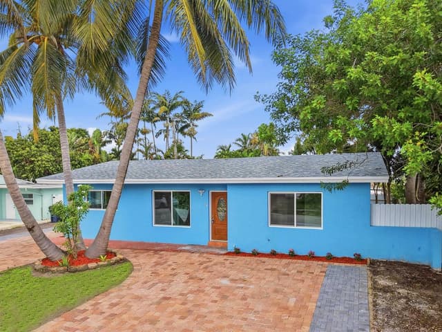 1421 Crest Drive, Lake Worth FL 33461 - Lake Worth, FL - Photo 4