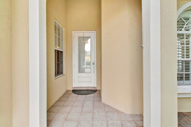 4718 Dovehill Drive, Palm Beach Gardens FL 33418 - Palm Beach Gardens, FL - Photo 6