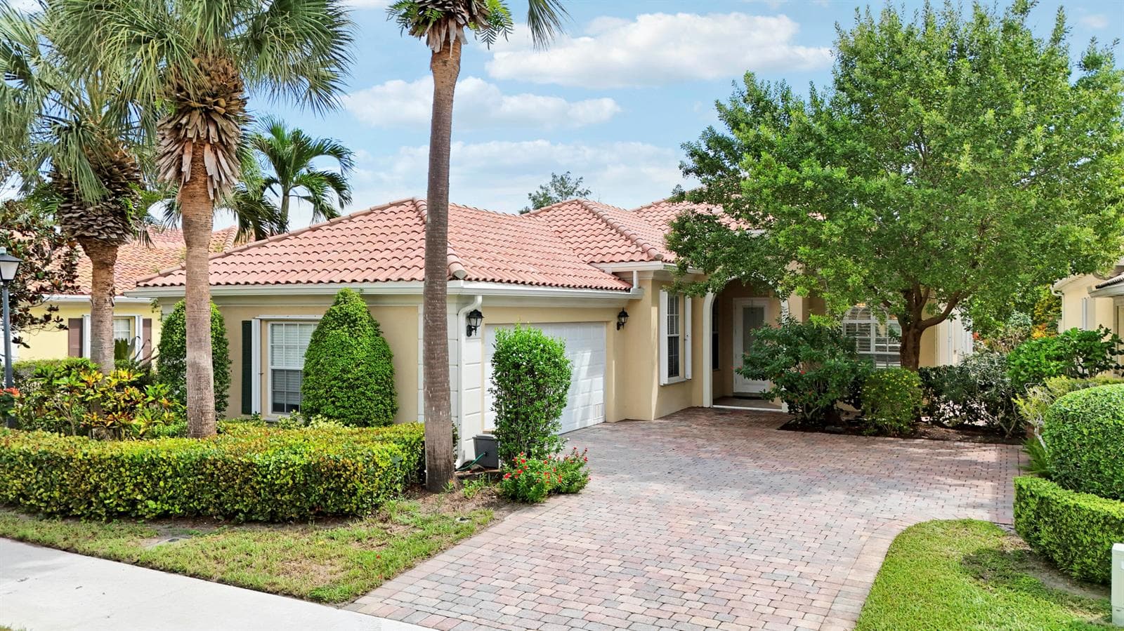 4718 Dovehill Drive, Palm Beach Gardens FL 33418 - Palm Beach Gardens, FL - Photo 1