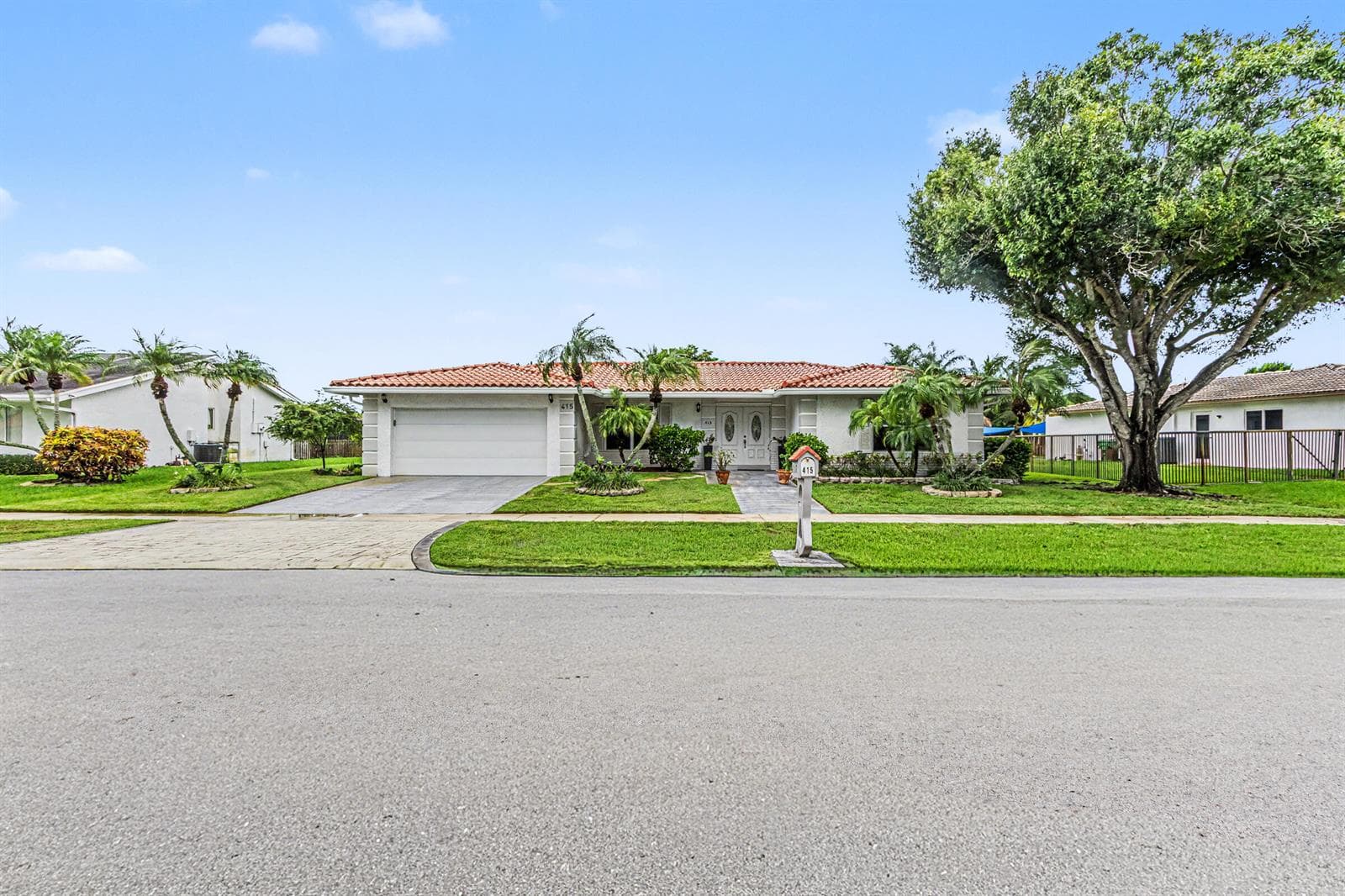 415 SAILBOAT Circle, Weston FL 33326