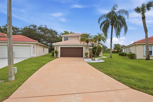 8132 Mystic Harbor Circle, Boynton Beach FL 33436 - Boynton Beach, FL - Photo 4