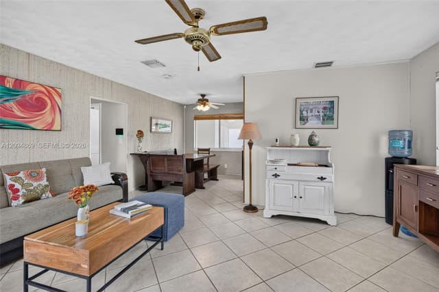 6520 Coolidge St, Hollywood FL 33024 - Hollywood, FL - Photo 7