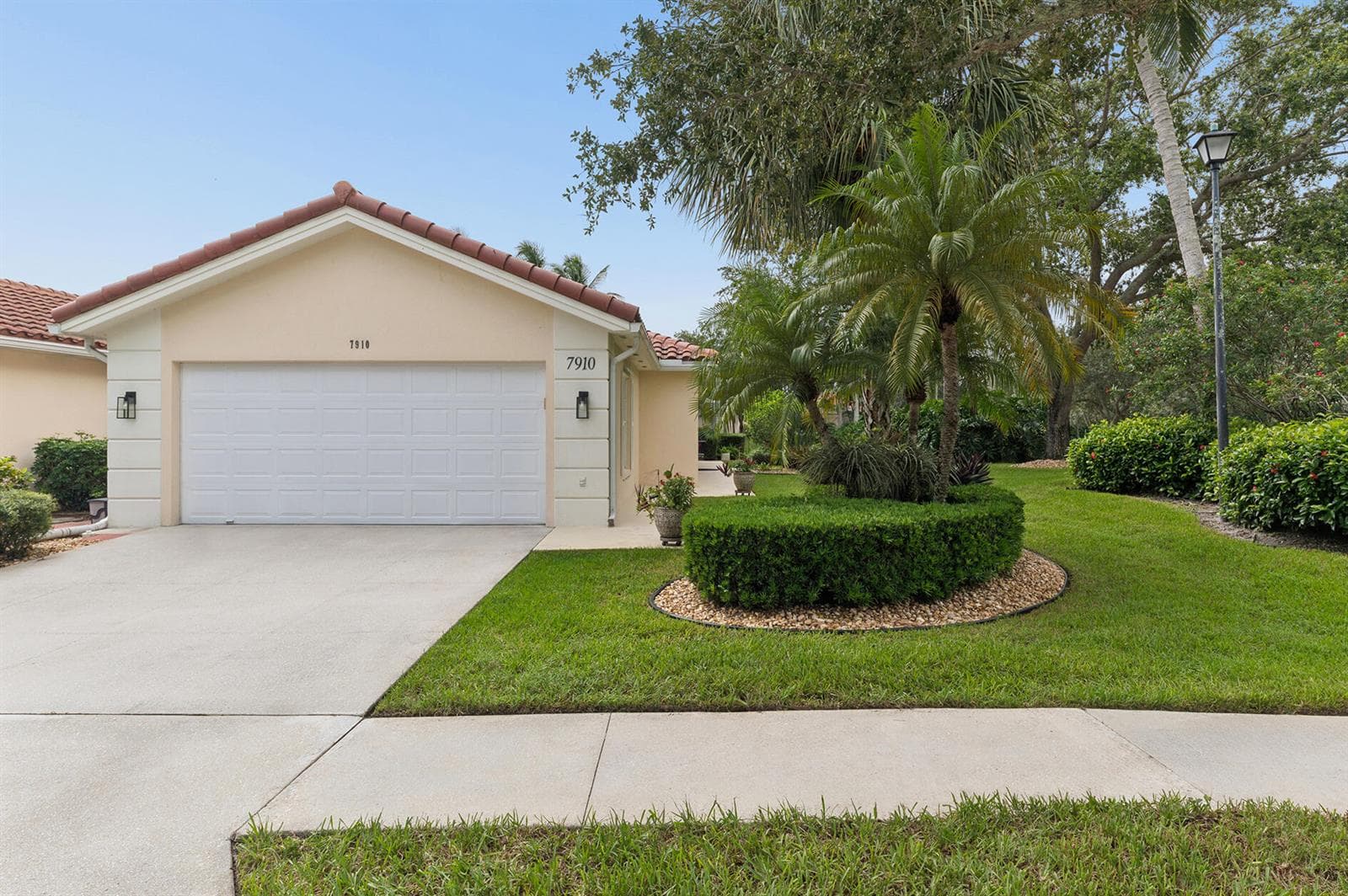 7910 Pine Island Way, West Palm Beach FL 33411 - West Palm Beach, FL - Photo 1