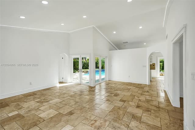 6121 SW 113th Ct, Miami FL 33173 - Miami, FL - Photo 3