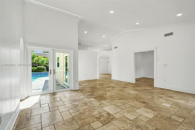6121 SW 113th Ct, Miami FL 33173 - Miami, FL - Photo 4