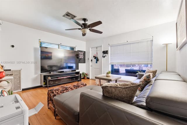 230 NW 52nd St, Oakland Park FL 33309 - Oakland Park, FL - Photo 3
