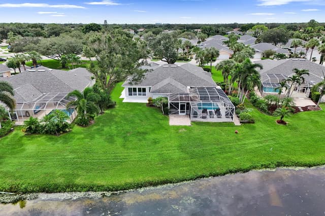 175 BRIER Circle, Jupiter FL 33458 - Jupiter, FL - Photo 2