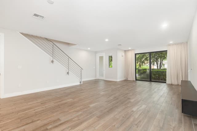 3764 LAMBERT Avenue, West Palm Beach FL 33405 - West Palm Beach, FL - Photo 6