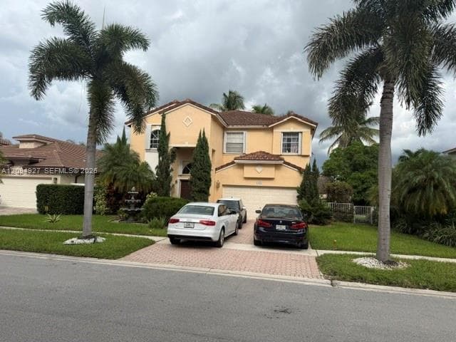 1021 NW 185th Ave, Pembroke Pines FL 33029 - Pembroke Pines, FL - Photo 1