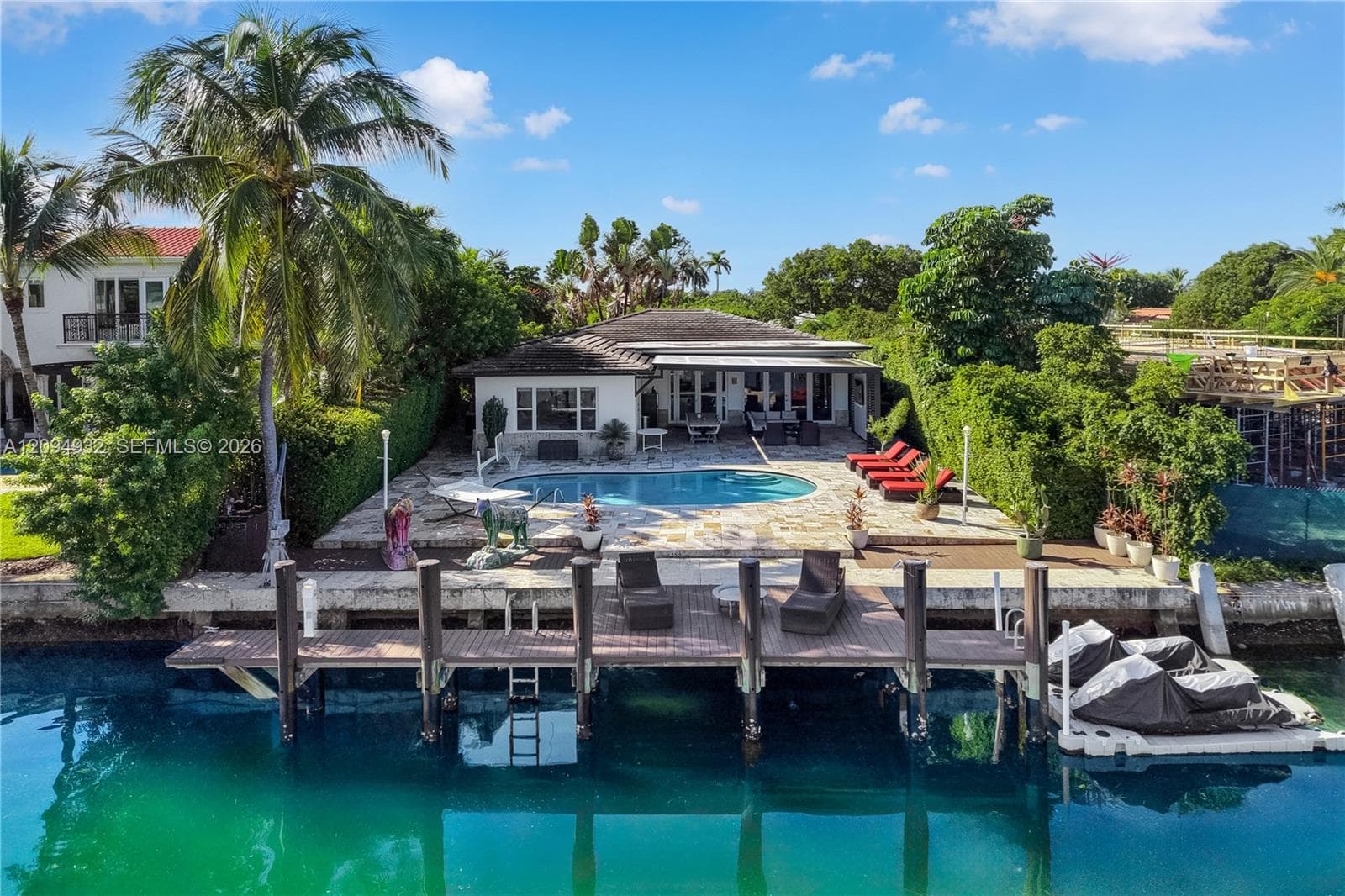 435 N Shore Dr, Miami Beach FL 33141 - Miami Beach, FL - Photo 1