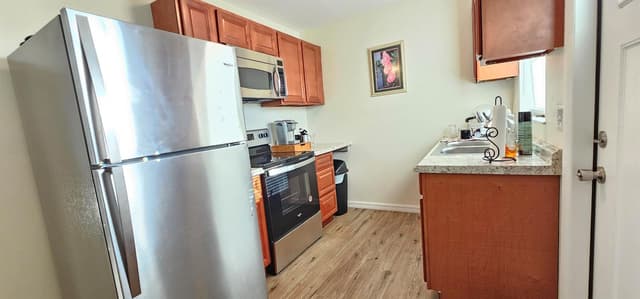 323 SEMINOLE Court, Pahokee FL 33476 - Pahokee, FL - Photo 5