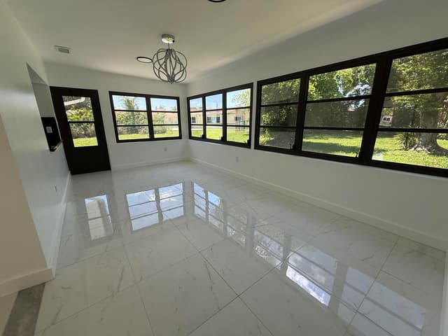 9405 NW 74TH, Tamarac FL 33321 - Tamarac, FL - Photo 4