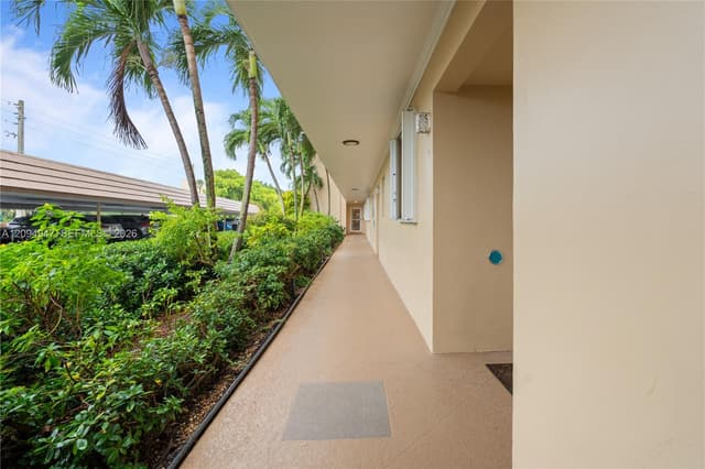 145 Atlantis Blvd # 101, Atlantis FL 33462 - Atlantis, FL - Photo 6