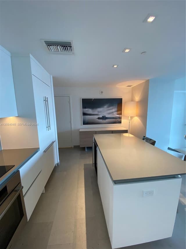 88 SW 7th St # 1904, Miami FL 33130 - Miami, FL - Photo 6