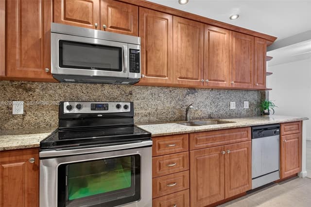 405 N Ocean Blvd # 615, Pompano Beach FL 33062 - Pompano Beach, FL - Photo 5