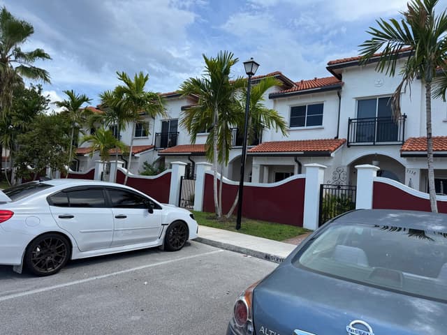 3536 NW 29TH Place # 3536, Lauderdale Lakes FL 33311 - Lauderdale Lakes, FL - Photo 7