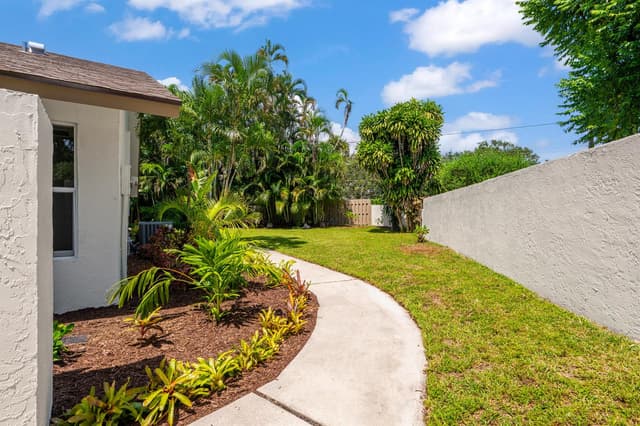 200 SW 29th Avenue, Delray Beach FL 33445 - Delray Beach, FL - Photo 4