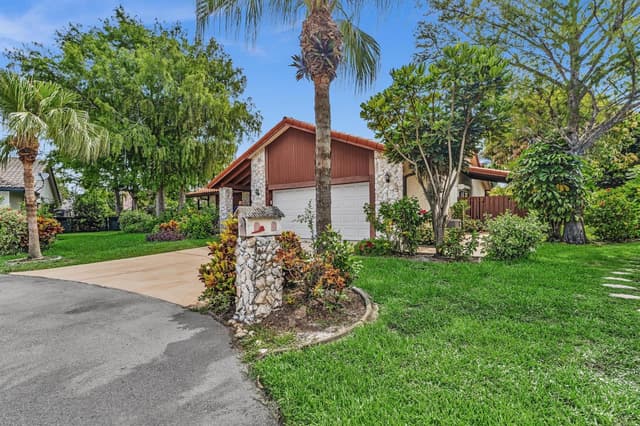 7908 NW 85TH Terrace, Tamarac FL 33321 - Tamarac, FL - Photo 6