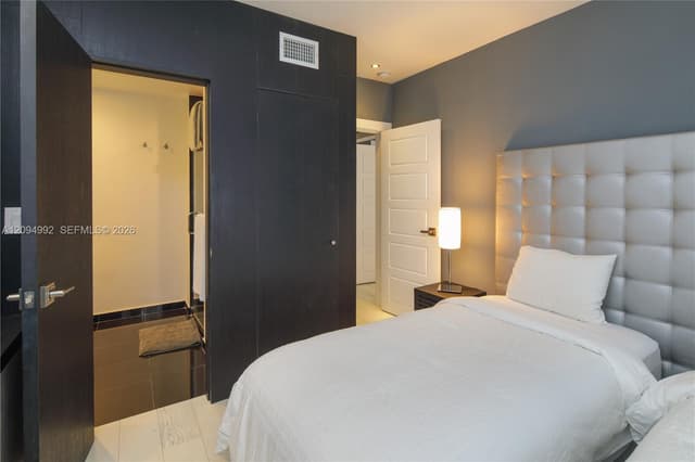 560 Michigan Ave, Miami Beach FL 33139 - Miami Beach, FL - Photo 7