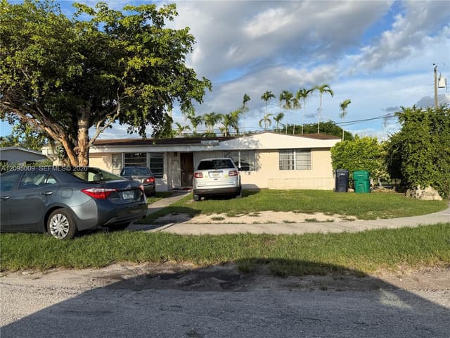 1821 SW 92nd Ct, Miami FL 33165 - Miami, FL - Photo 3