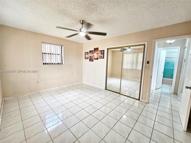 4596 E 8th Ct, Hialeah FL 33013 - Hialeah, FL - Photo 7