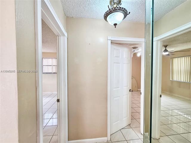 4596 E 8th Ct, Hialeah FL 33013 - Hialeah, FL - Photo 5