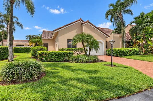 22650 MERIDIANA Drive, Boca Raton FL 33433 - Boca Raton, FL - Photo 2