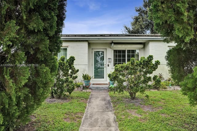 17401 NE 11th Ct, Miami FL 33162 - Miami, FL - Photo 6