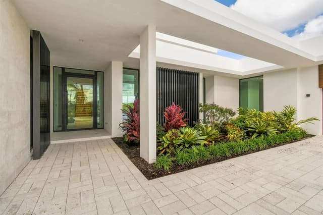 10951 Monte Rosa Drive, Palm Beach Gardens FL 33412 - Palm Beach Gardens, FL - Photo 3