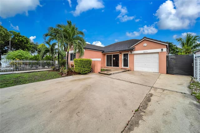 20273 NW 32nd Ave, Miami Gardens FL 33056 - Miami Gardens, FL - Photo 6