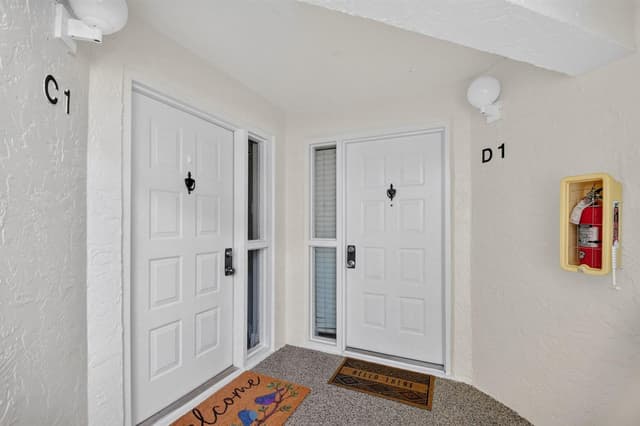 103 Half Moon Circle # C1, Hypoluxo FL 33462 - Hypoluxo, FL - Photo 3