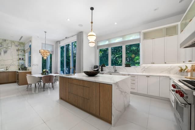 737 W 49th St, Miami Beach FL 33140 - Miami Beach, FL - Photo 5