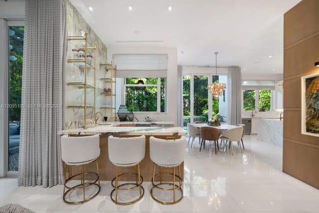737 W 49th St, Miami Beach FL 33140 - Miami Beach, FL - Photo 4