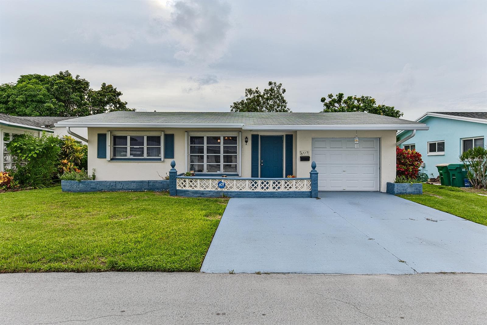 5717 NW 65TH Way, Tamarac FL 33321 - Tamarac, FL - Photo 1