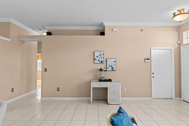 656 LAKE WELLINGTON Drive, Wellington FL 33414 - Wellington, FL - Photo 6