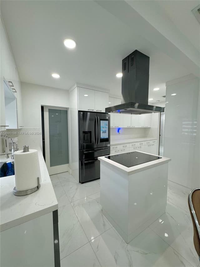 2121 SW 61st Ave, Miami FL 33155 - Miami, FL - Photo 2