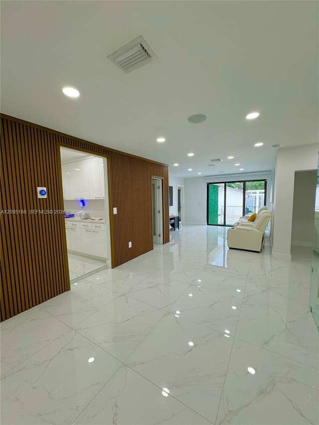 2121 SW 61st Ave, Miami FL 33155 - Miami, FL - Photo 7