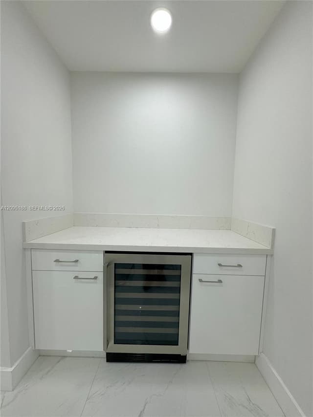 2121 SW 61st Ave, Miami FL 33155 - Miami, FL - Photo 5