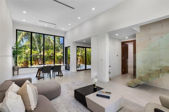 569 NW 44th St, Miami FL 33127 - Miami, FL - Photo 4