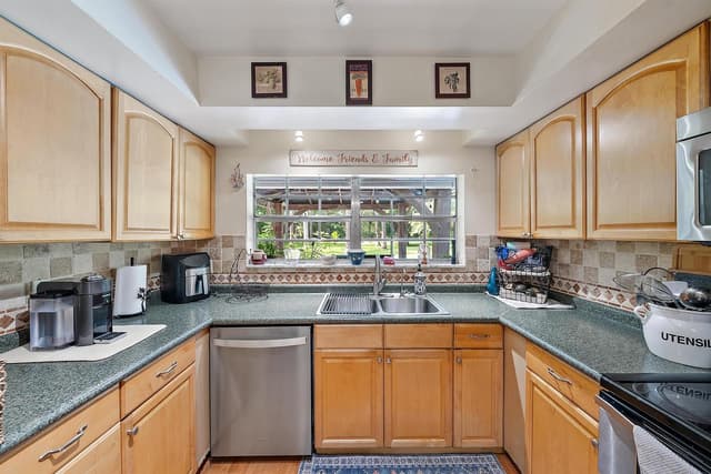 12078 165TH Road N, FL 33478 - Photo 6