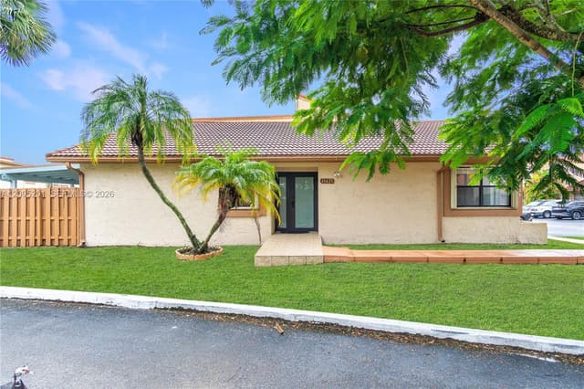 13429 SW 13th Ln, Miami FL 33184 - Miami, FL - Photo 7