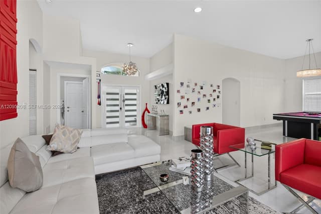 19367 NW 23rd St, Pembroke Pines FL 33029 - Pembroke Pines, FL - Photo 6