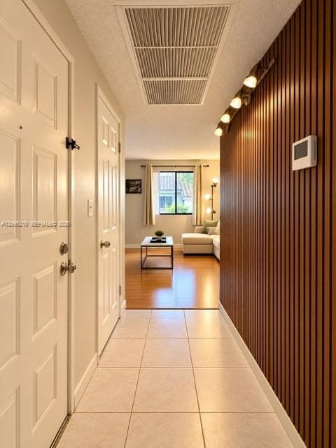 3206 Coral Lake Dr # 3206, Coral Springs FL 33065 - Coral Springs, FL - Photo 2