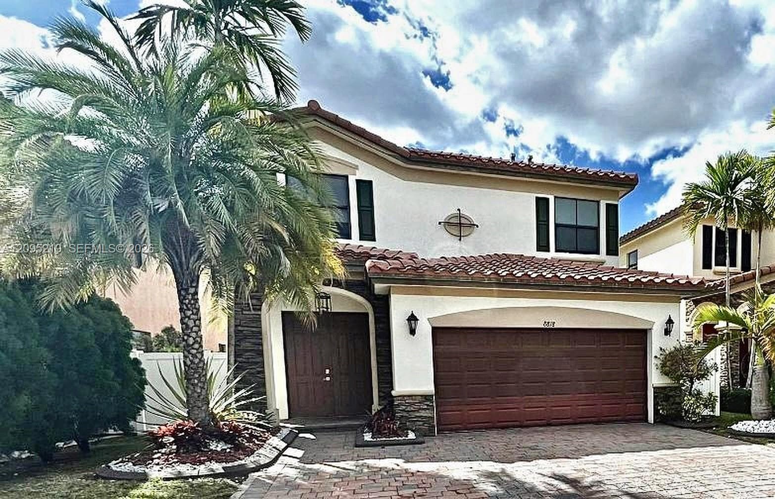 8818 W 33 RD Ave, Hialeah FL 33018 - Hialeah, FL - Photo 1