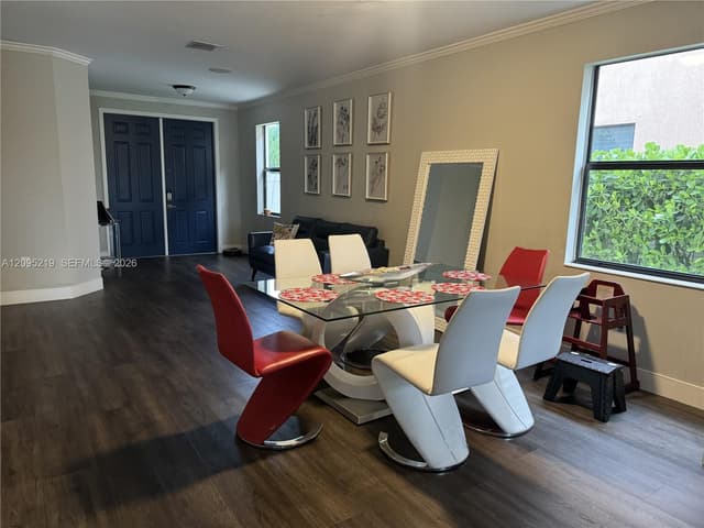 8818 W 33 RD Ave, Hialeah FL 33018 - Hialeah, FL - Photo 5