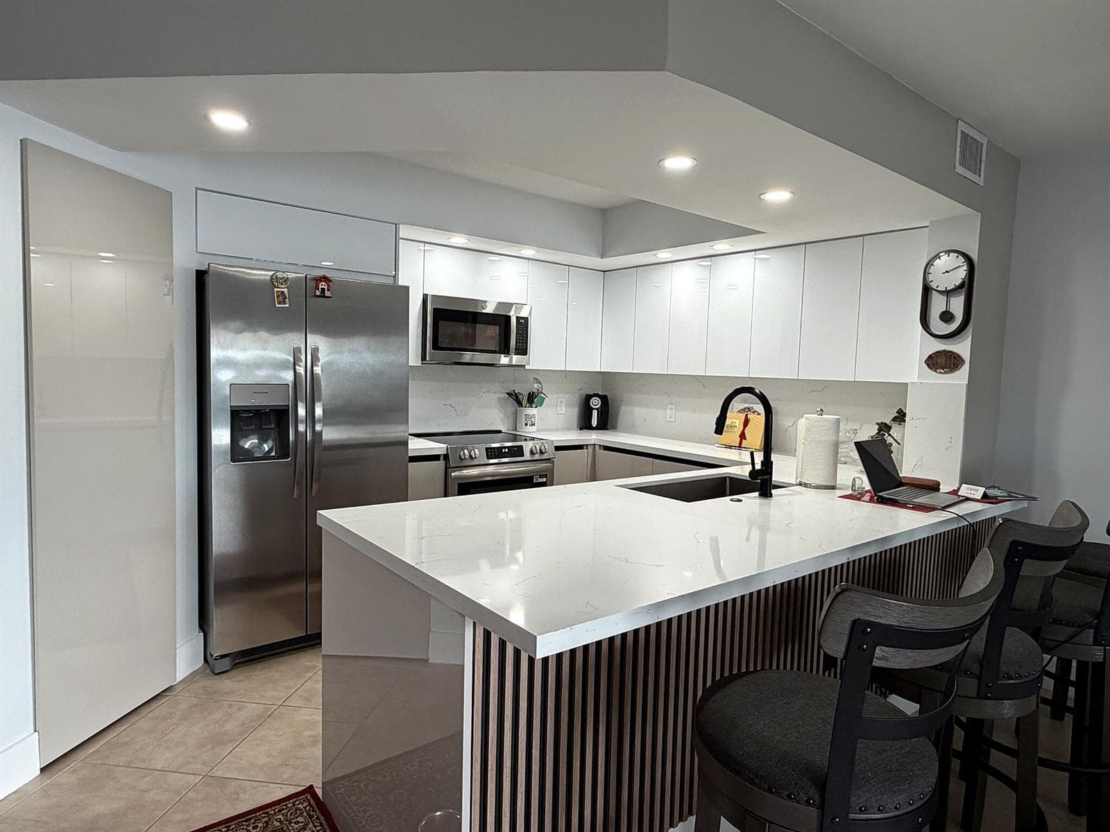 13705 SW 12TH Street # 311B, Pembroke Pines FL 33027 - Pembroke Pines, FL - Photo 1